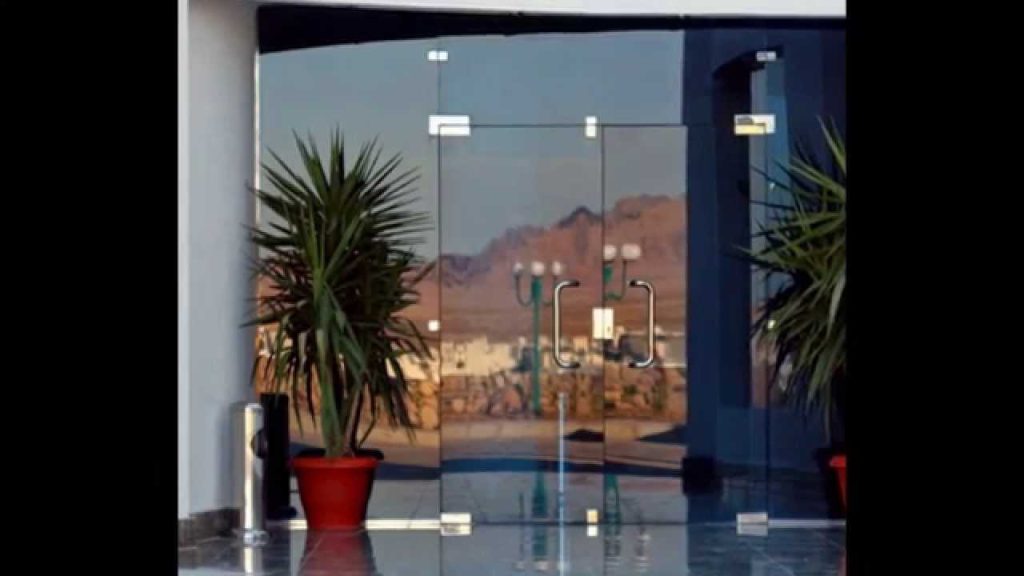 زجاج سيكوريت .. حماية وجمال لمنزلك
