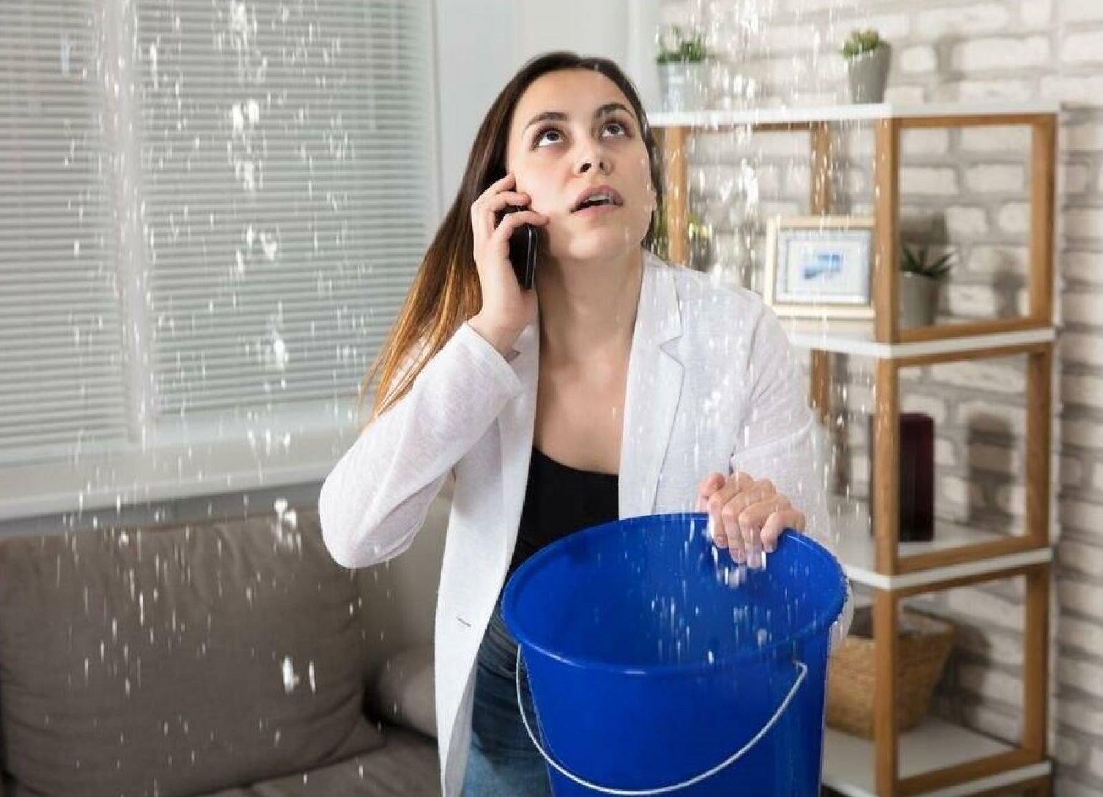 حل مشكلة تسرب المياه من السطح