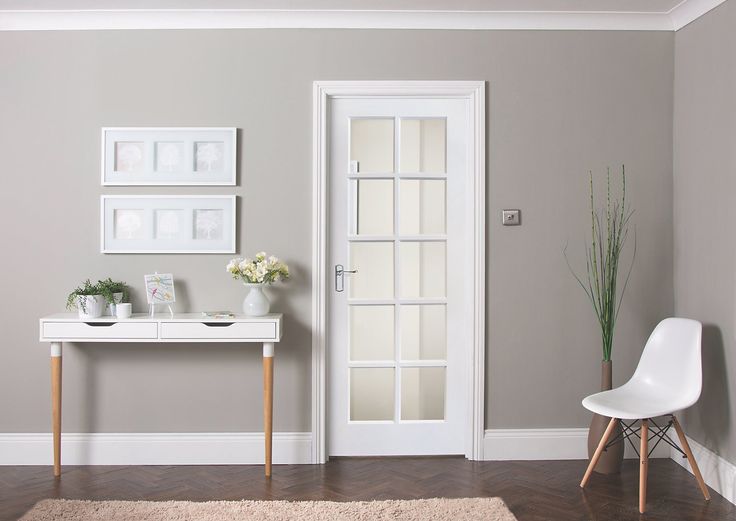 طريقة دهان أبواب الخشب أبيض